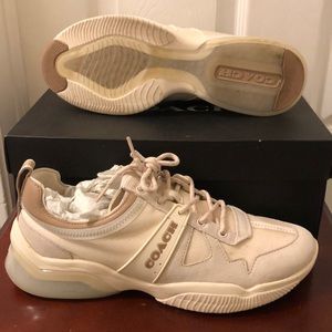 Citysole Sue Runner 11B Color Chalk/Taupe Worn 2x 3 small stains on right foot